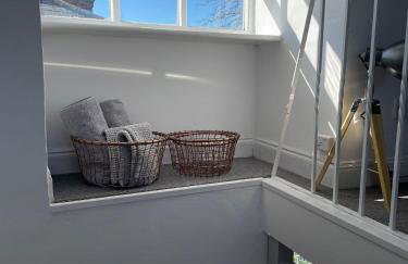 Stylish 2 bedroom apartment close to beaches - Foto 9