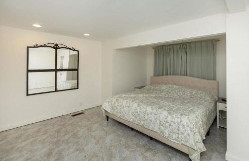 4BR-3BA Charming Family-Sized in Ames - Foto 14