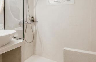 Chrisi Holiday Home - 500 sqm Private Gardens & Nature View - 300m by the sea - Photo 40