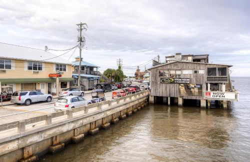 Waterfront Duplex with Dock and Views Near Town! - Foto 30