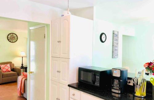 The Ultimate Escape. Unpack, Relax, Enjoy!Sleeps14 - Foto 11