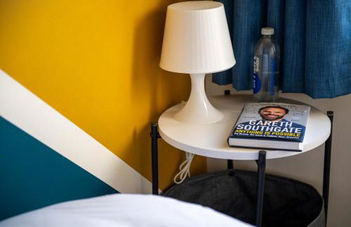 Cosy townhouse, new build, 5 bedrooms, Sleeps 8, Free Parking - Foto 36