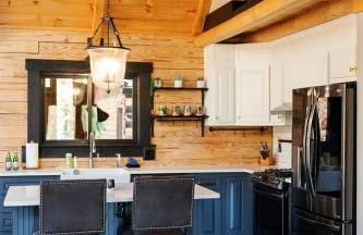 Arch Fun Cabin - Modern Cabin with Hot Tub, Games & Views - Foto 24