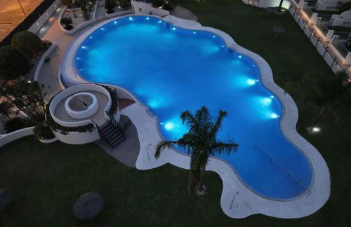 Tarifa Apartamento piscina ideal familia niños - Foto 10