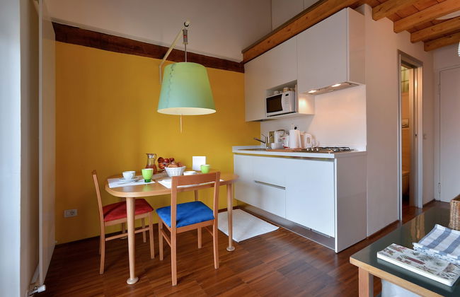 Heart Milan Apartment - Navigli - Photo 1