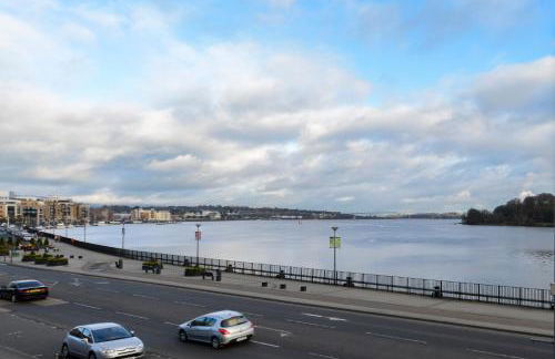 Riverside Apartment - Foto 48