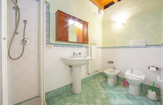 Liano Ginestra -Terrace & parking - Photo 13