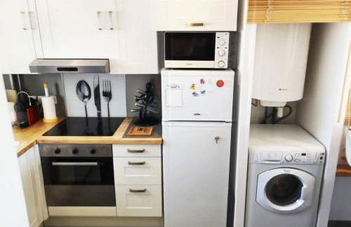 LE CALDERINI APPART - Face PLAGE WIFI et PARK Gratuit CALME - Résid Le Surcouf -TOP PROS SERVICESConciergerie La Grande Motte - Foto 14