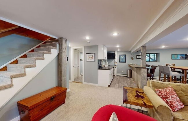 Treehouse Home Brought to you by GetAway Vacations - Photo 35