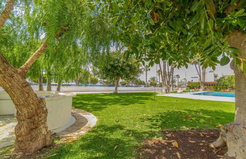 3 Bedroom Nice Apartment In Benajarafe - Photo 8