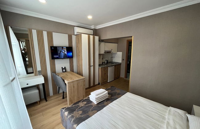 H&L Suites - Photo 8