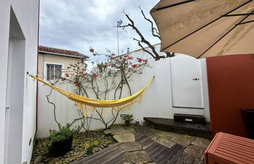 Apartamento acolhedor no centro da cidade, com pátio privado. - Photo 7