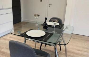 Brand new luxury apartment with free parking and gym - Foto 12