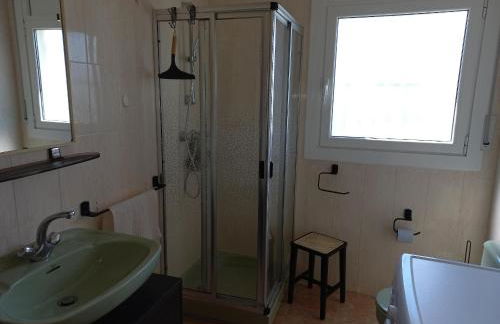 Casa en Costa Brava: Barbacoa, Wifi, Gran Jardín, Cerca Playa, Parking - ES-89-116 - Foto 3