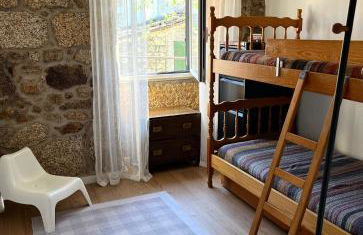 Casa rústica com terraço e jardim - Foto 13