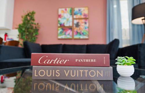 Cozy 3BR Retreat Sleeps 8 with Free Parking Near University of Illinois Chicago, Medical District & West Loop - Foto 27