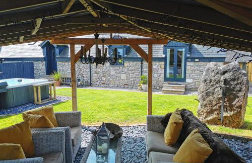 Pheasants Retreat with Hot Tub and Fire Pit - Foto 7