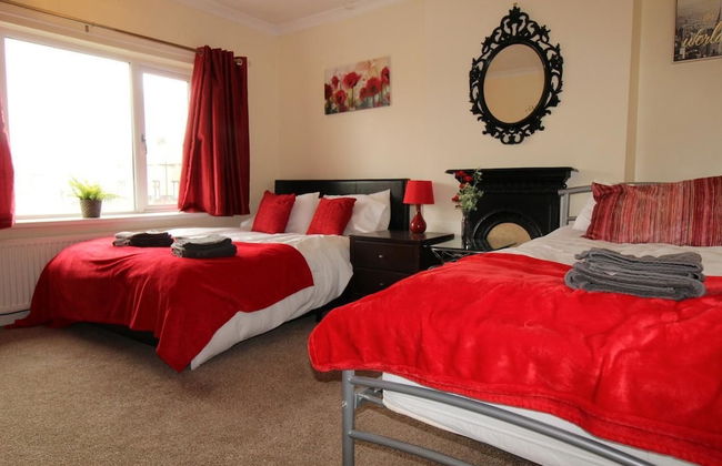 Dryden House - Photo 4