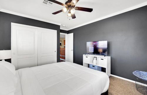 Seven Palms - Photo 11