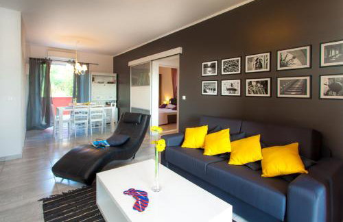 Two Bedroom Apartment with Sea View & Balcony - Foto 6