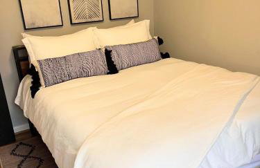 Shenandoah dog friendly cabin - river access, BBQ, outdoor dining and lounging, fire pit, AWD or 4WD encouraged - Foto 36