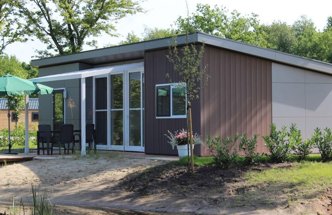 Modern Bungalow at 30 km. From Maastricht - Foto 1