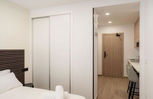 Emily Suites - Photo 35