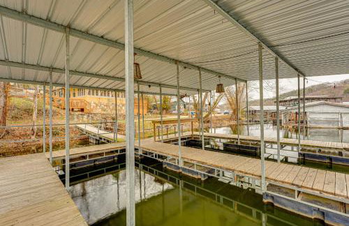 Rockaway Beach House w/ Attached Dock & Hot Tub! - Photo 23
