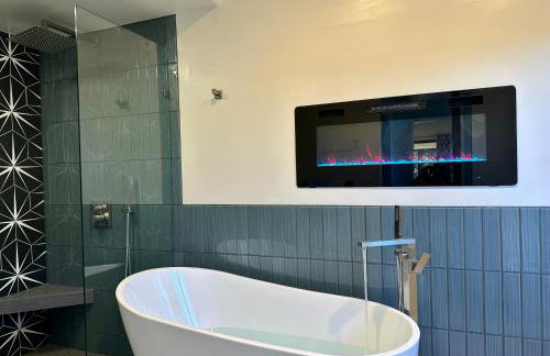 Hilltop Villa, Pool Oasis, Pickleball Court, Avocado Grove, Views - Foto 30