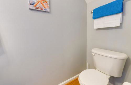 Townhome with Community Pool 11 Mi to Dtwn Raleigh! - Foto 12