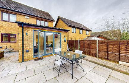 Modern Home, Sleeps 8, Parking - Foto 3