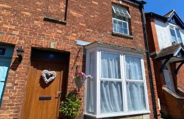 Aurora Tor - Photo 1