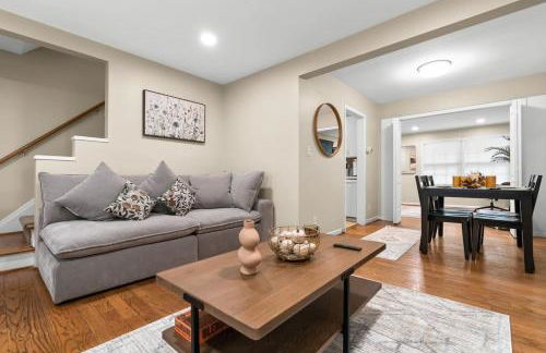 Newly Renovated in Historic Neighborhood Near DTW - Foto 3