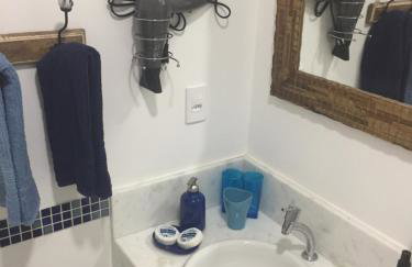 Cozy Blue House - Photo 8