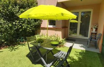 Les Elfes - avec entrée autonome, clim neuve, jardin, parking privé & gourmandises offertes ! - - Foto 18