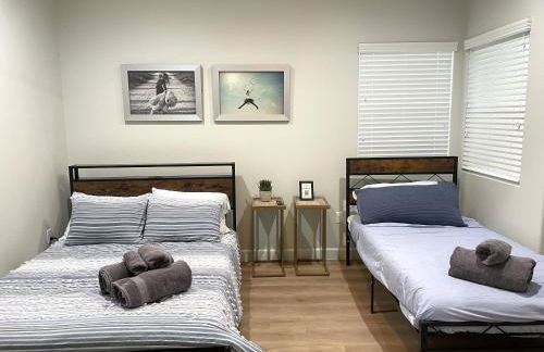 Incredible Value for 12 guests, New 3BR Home by Disneyland, Knott's, Beach - Foto 12