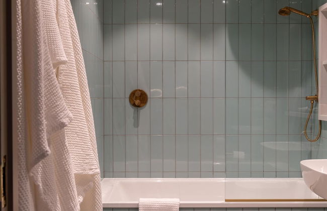 Stylish City Flat With Private Balcony - Foto 25