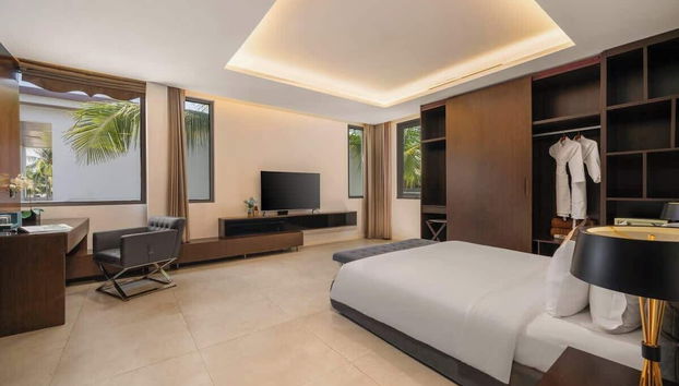 8BR Beachfront Eden: Luxury Events & Getaways - Foto 4, Habitación