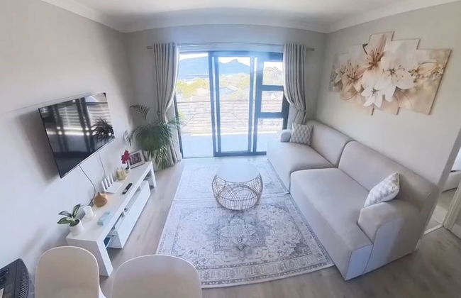 Immaculate 2-bed Apartment in Cape Town - Foto 15