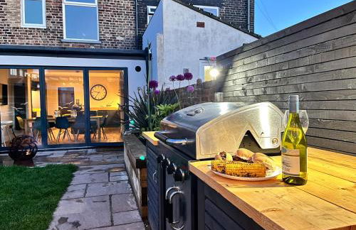 WESTREACH Filey - a 4 Bedroom, all en-suite sleep 8 Townhouse - Photo 26