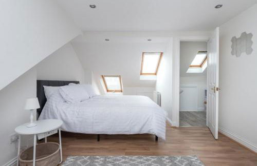 Stylish 3-Bed House in Brentford near Richmond - Foto 12