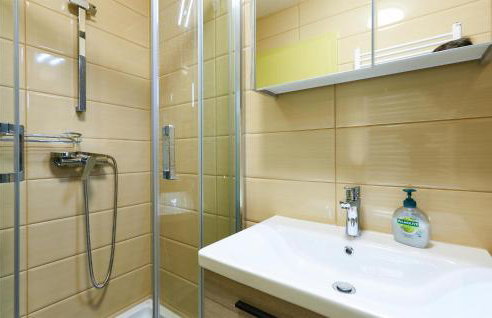 Stunning Home In Ivanska - Foto 33