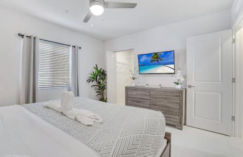 Beachside Bliss, 1BR Condo with Pool at Dania Beach - Foto 15