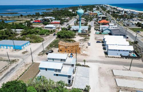 Serenity by the Sea St George Island Pool Home - Foto 79