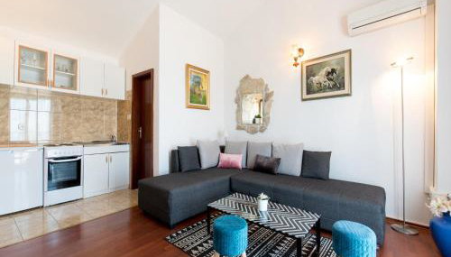 Holiday Home in Podstrana Near Beach - Foto 2