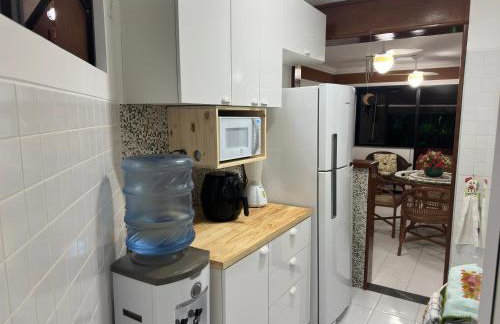 Flat Guarajuba - 3 quartos 2 andar à Beira Mar - pé areia - governança com arrumadeira e Wi Fi inclusos - Foto 13