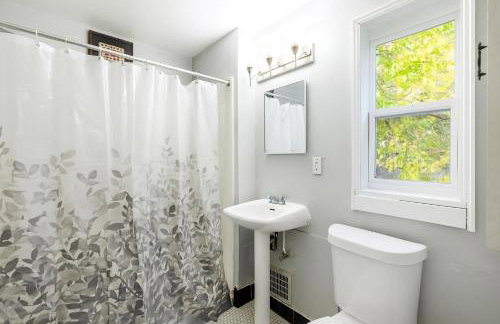 Quiet Pittsburgh 3BR | Parking, AC + Pets - Foto 14