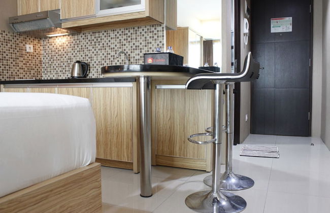 Deluxe Studio Room @ Tamansari La Grande Apartment - Foto 4