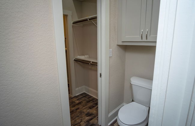 Brand NEW Large Impressive House Near Downtown! - Photo 33