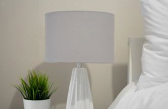 Deluxe Apartment near Cabot Circus w Parking sleeps 5 - Foto 13